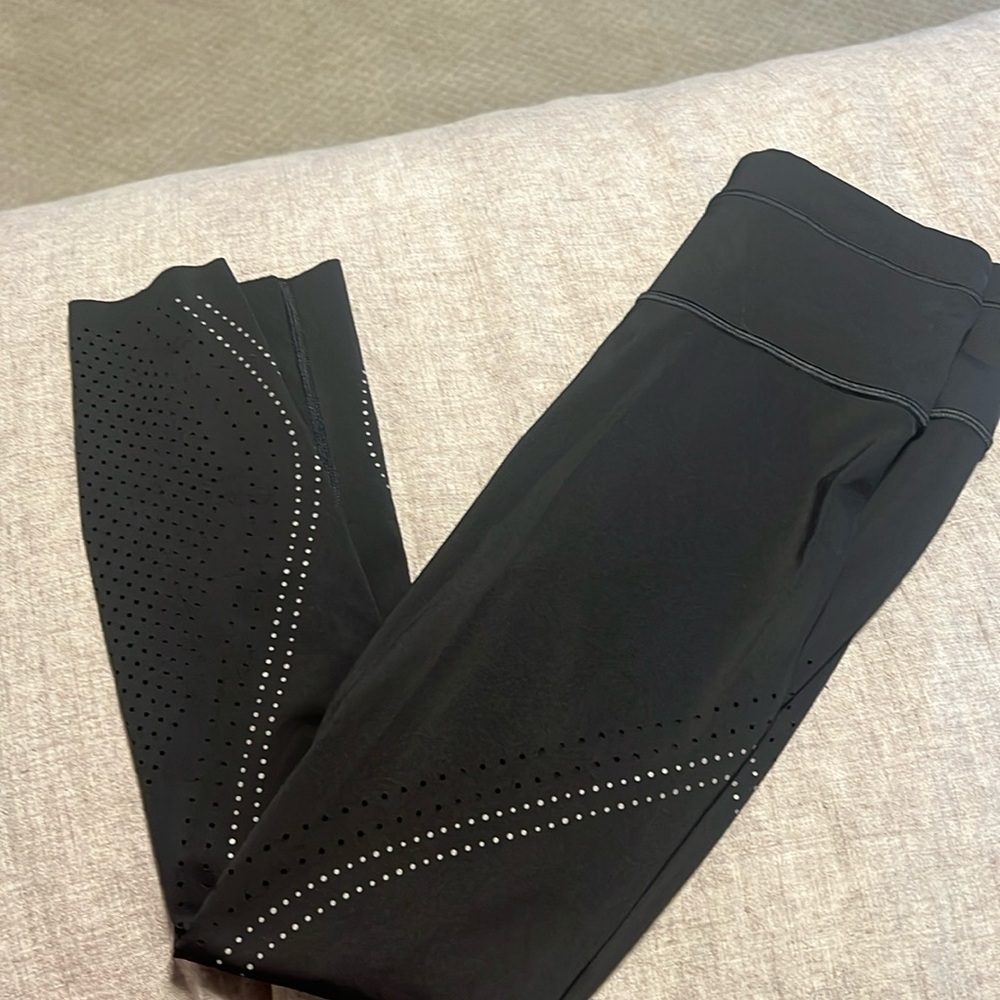 Small athletica leggings. Gently used